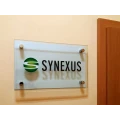 image Табличка скляна "Synexus"